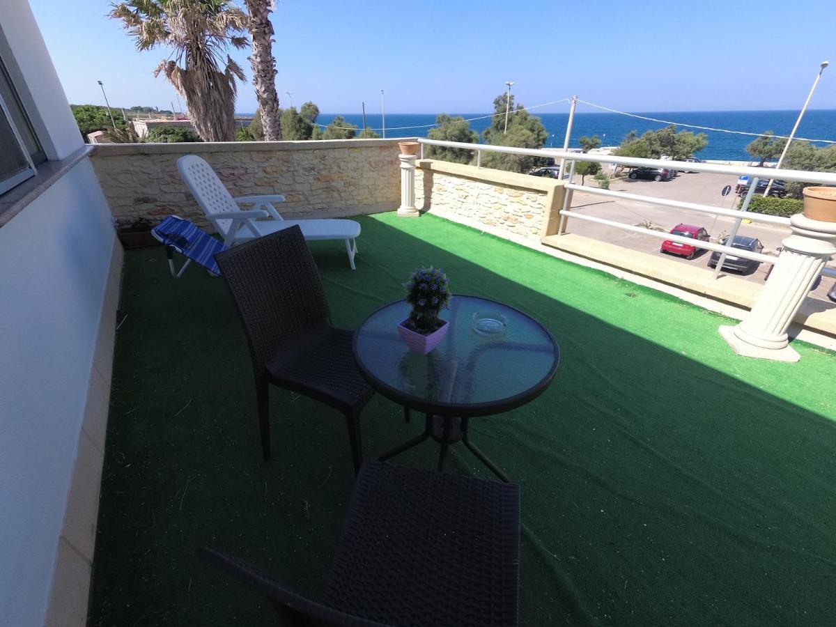 Hotel Alba Chiara Sant'Andrea Salento Экстерьер фото