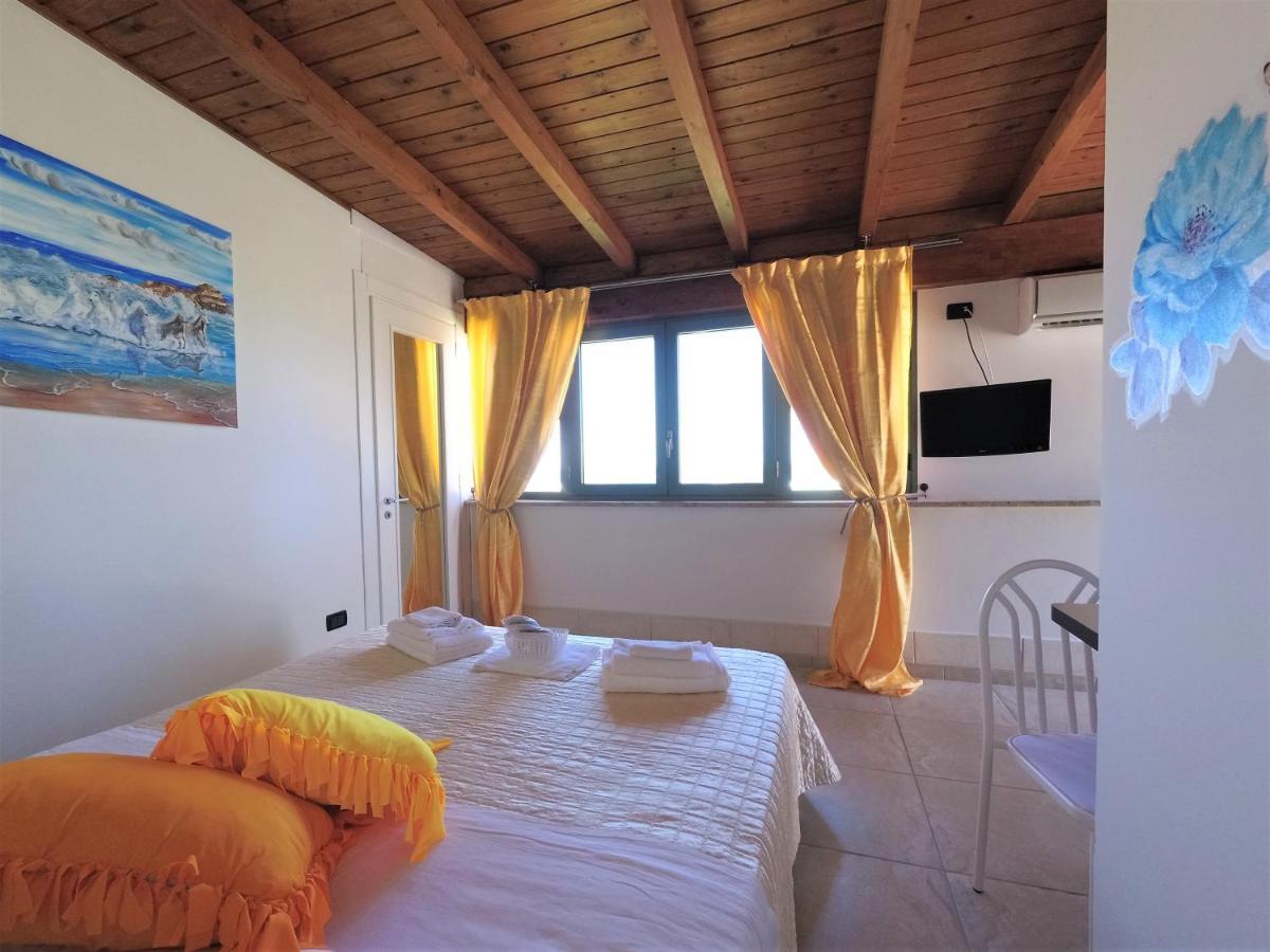 Hotel Alba Chiara Sant'Andrea Salento Экстерьер фото